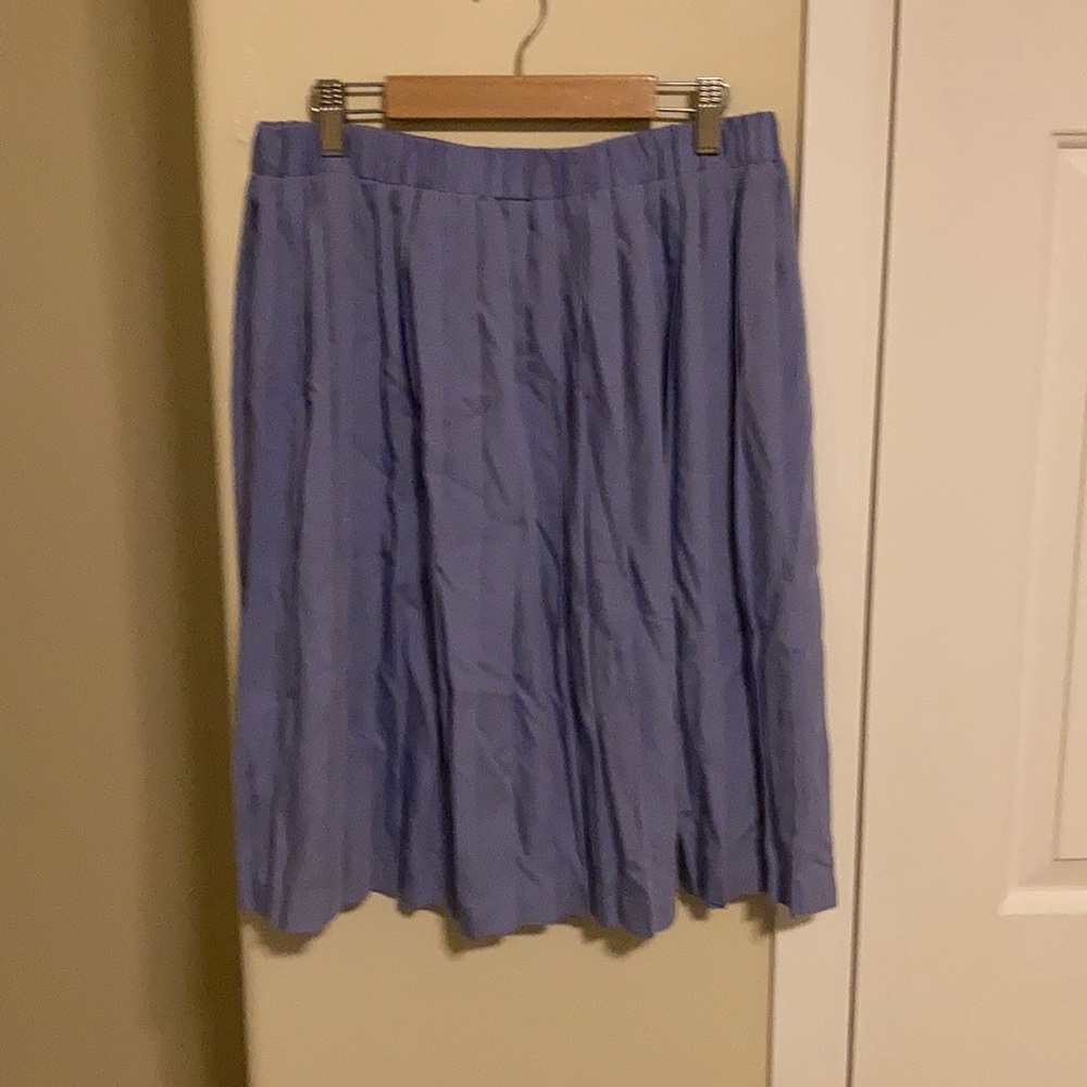 Vintage pleated skirt